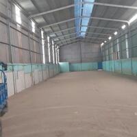 Cần cho thuê 3 kho xưởng 500m2 - 668m2 - 850m2 ở TP Tân Uyên Bình Dương LH: 0908 954 129