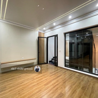 Nhà 5.5 Tầng Thang Máy Tuyến 3 Văn Cao - 75M2 Ngang 5M - Đường 15M