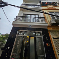 Chính Chủ Bán Nhà Riêng Ngõ 295 Bạch Mai, Giá Bán 5,9 Tỷ, 4 Tầng, 30M2, 3 Pn, 3Vs, Nhà Đẹp, Gần Oto Đỗ