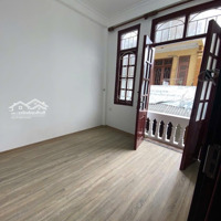 Cần Bán Nhà Đẹp Giá Tốt Khu Hoàng Mai - Ở Sướng, Ô Tô Đỗ Cửa, Bay Nhanh!