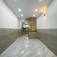 Bán Nhà Mới 2 Phòng Ngủ Hẻm 96 Tôn Đản, Quận 4