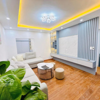 Bán Nhà Tập Thể Quỳnh Mai, Q. Hbt, 3 Phòng Ngủ 80M2 Giá Chỉ 3.29Tỷ