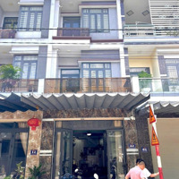 Nhà 3 Lầu Khu Dân Cư Lê Phong Trung Tâm Y Tế Dĩ An Gần Siêu Thị Bigc Dĩ An Diện Tích: 69M2 Giá Bán 4.950 Tỷ