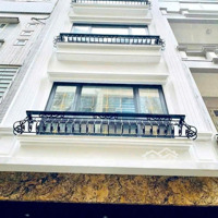 Siêu Phẩm Tôn Đức Thắng Nhà 5 Tầng Mới Đẹp Cách Phố 60M Giá Hơn 7 Tỷ 0338184968