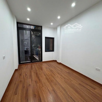 Bán Nhà Đẹp Phố Pháo Đài Láng - Tiện Ích Bạn Ngàn