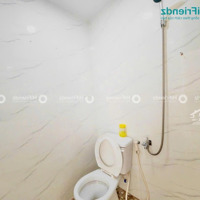 Cho Thuê Phòng Siêu Thoáng - Thang Máy Ngay Etown Cộng Hoà, Trường Chinh