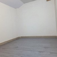Cần Cho Thuê Nhà 1 Trệt 1 Lầu 12 Triệu/Th Hẻm Xe Hơi Nguyễn Hữu Cảnh (Gần Ngay Vinhomes Central Park)