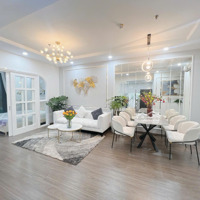 Cần Bán Gấp Căn 2 Phòng Ngủ Sáng 83M2 Tòa T8 Giá Bán 6Ty3 Tỉ Có Thương Lượng Thêm Vinhomes Times City