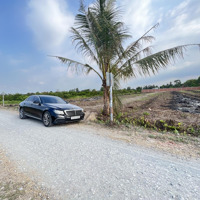1000M2 Đất Mặt Tiền Đường 2 Xe Ô Tô Tránh Nhau ,Tại Bến Lức ,Long An ,Cách Tphcm Chỉ 25P Đi Xe.