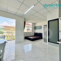 (Q2) Chdv Có Ban Công Ở Gần Trần Não - Full Nội Thất