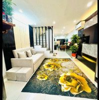 Nhà Tôn Đức Thắng, Đống Đa, Đường Rộng Thoáng, Sổ Đẹp,Diện Tích35 M2, 4 Tầng, Giá Hơn 5 Tỷ