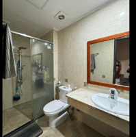 Nhà Tôn Đức Thắng, Đống Đa, Đường Rộng Thoáng, Sổ Đẹp,Diện Tích35 M2, 4 Tầng, Giá Hơn 5 Tỷ