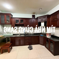 Nhà Full Nội Thất Ô Tô Đậu Trong Nhà 4 Pn, 4 Wc, 1 Phòng Thờ, Sân Thượng. Đường Xe Tải.