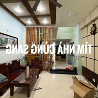 Nhà Full Nội Thất Ô Tô Đậu Trong Nhà 4 Pn, 4 Wc, 1 Phòng Thờ, Sân Thượng. Đường Xe Tải.