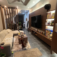 Bán Gấp Nr 4 Phòng Ngủ 4 Vệ Sinh 42M2 Tại Hữu Hưng, 5,85 Tỷ Giá Siêu Hời