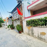 Vị Trí Vàng- Trung Tâm Thủ Đức- Nhà Cấp 4Diện Tích66,7M2 Vuông Vức - Thuận Tiện Di Chuyển Mọi Cung Đường