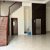 Bán Gấp Biệt Thự 3 Lầu Mặt Tiền Kd Đường Hàng Tre Tp. Thủ Đức