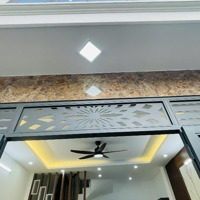 Chính Chủ Cần Bán Nhà 235 Phố Yên Hòadiện Tích35 M2 X 5 Tmặt Tiền4 M Mới Tinh Vào Ở Luôn 7,6 Tỷ