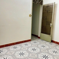 Bán Nhà Mặt Tiền Lạc Long Quân (Đoạn Giữa) 50M2 Giá Bán 6,35 Tỷ