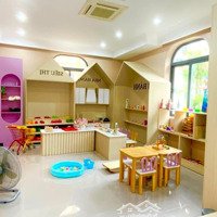Cho Thuê Nhà Mặt Phố Đẹp Thông Sàn Phố Thái Hà 80M2, Nhiều Tiện Ích Chỉ Với 35 Triệu / Tháng