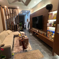 Siêu Siêu Hiếm, Bán Nhà Hữu Hưng, Tây Mỗ, Ngay Sát Vinhome Smart, Ô Tô 5 Tạ Qua Nhà, Full Nội Thất