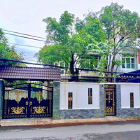 Biệt Thự Thảo Điền Siêu Rẻ Khuôn Đất Đẹp Giá Bán 70 Tỷ Giảm Còn 56 Tỷ - Nắm Chìa Khóa Xem Nhà Ngay.