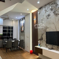 Gia Đình Cần Bán Nhà Mễ Trì - Quận Nam Từ Liêm, 45M2, 5 Tầng, Đầy Đủ Nội Thất, Giá Bán 8.7 Tỷ