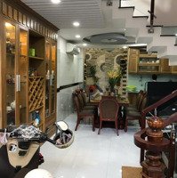 Cc Cho Thuê Nhà Nguyên Vănmặt Tiền6M Ngay Công Viên Làng Hoa - 4 Phòng Ngủ- 5 Vệ Sinh- Đầy Đủ Tiện Nghi