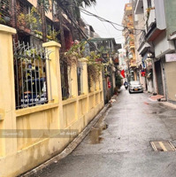 Bán Nhà Bồ Đề 65M2Mặt Tiền4M 12,8 Tỷ, Sổ Đỏ Đẹp, Gần Phố, Ô Tô Thông