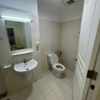 Cần Bán Gấp Căn Góc Chung Cư Lotus Garden, 86M2-3Pn- 2 Vệ Sinh Có Sổ Hồng, Nt Cơ Bản, View Quận 1 Cực Đẹp