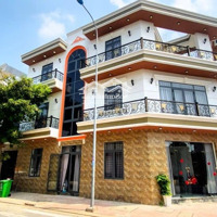 Hạ Giá Từ 6,7 Tỷ Còn 5,5 Tỷ Bán Gấp Nhà 2 Mặt Tiền Bình Dương