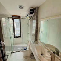 Bán Nhà Mặt Phố Nguyễn Trãi, 15,6 Tỷ, 31 M2, Giá Tốt, Vị Trí Đắc Địa