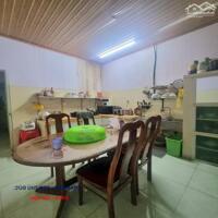  Bán Gấp Nhà Mặt Phố Liền Kề Lê Văn Thịnh, Quận 2 _ Mặt Tiền "Siêu Phẩm" Cơ Hội Vàng Đầu Tư Sinh Lời!