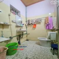  Bán Gấp Nhà Mặt Phố Liền Kề Lê Văn Thịnh, Quận 2 _ Mặt Tiền "Siêu Phẩm" Cơ Hội Vàng Đầu Tư Sinh Lời!