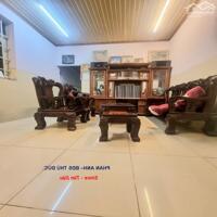  Bán Gấp Nhà Mặt Phố Liền Kề Lê Văn Thịnh, Quận 2 _ Mặt Tiền "Siêu Phẩm" Cơ Hội Vàng Đầu Tư Sinh Lời!
