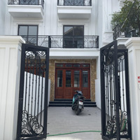 Bán Nhà 5 Tầng Thang Máy 90M2 Ngõ Oto Tránh 12,X Tỷ Phúc Lợi Long Biên