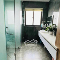 Nhà 5 Tầng Mới Đẹp Bình Trưng Tây. Ngay Bệnh Viện Lê Văn Thịnh. Ôtô Đậu Cửa Vô Cùng An Ninh