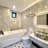 Bán nhà 200m2 (10x20m) Hai Bà Trưng hợp tòa nhà 8 tầng hầm thang máy 4 tỷ / năm đầu tư chỉ 40 tỷ 0983458219