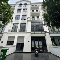 Bán Nhanh Nhà Phố 84M2 Giá Tốtt Nhấtt Tại Vinhomes Grand Park Sẵn Sổ