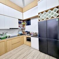 Bán nhà phố Xã Đàn_Sổ Đỏ Vuông Vắn_4 Ngủ_43mx4T_Giá: 7.6 Tỷ_Lh: 0396935190.