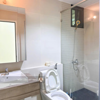 Hot!!! 2 Phòng Ngủthe Ascent Bán Kèm Hdt 6,2 Tỷ Bao Hết Liên Hệ: 0904 379 948