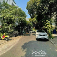 Cho Thuê Nhà Nhố Hưng Phước 4-Tân Phong-Q7.Diện Tíchsàn: 550M2-1 Hầm,1 Lững,4 Tầng. Giá: 230 Triệu/Tháng