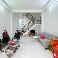 Bán Nhà Phố Đường Huỳnh Tấn Phát P. Phú Thuận 4X11M Giá Bán 5 Tỷ 690 Triệu Thương Lượng Sổ Hồng Riêng