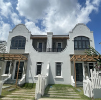 Chuyển Nhượng Gấp Biệt Thự Nằm Trên Trục Đường 16M, Đường Thông Thoáng Giá: 4.5 Tỷ Bao Thuế Phí