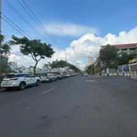 Bán Nhà Mặt Tiền View Sông Đường Bến Bình Đông Quận 8, Vị Trí Đẹp Vừa Ở Vừa Kinh Doanh Sầm Uất.