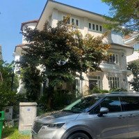 Biệt Thự Thảo Điền Chỉ 300 Triệu/M2 - Mặt Tiền Nguyễn Văn Hưởng Q2 - 35X20M ~ 220 Tỷ Về 170 Tỷ