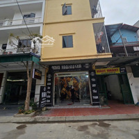 Bán Ngay Nhà Mới Xây 12 Phòng Trọ + 1 Cửa Hàng Sát Kcn Tiên Sơn. Đường To Rộng 12M, Có Vỉa Hè 2 Bên