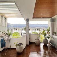 Bán nhà phố Văn Hoa Villa, nhà mới đẹp, tặng full nội thất, giá chỉ bằng nhà thô