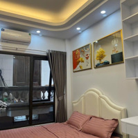 Bán Nhà Ở Mới Siêu Hiếm Tại Chính Kinh - Thanh Xuân. 25M2, 4 Tầng Giá Chỉ Nhỉnh 5Tỷ. 50M Ra Mặt Phố