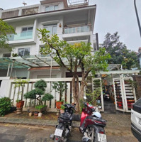 Biệt Thự Lô Góc Sân Vườn Ô Tô Tránh Khu Víp Trung Tâm Đội Nhân Ba Đình